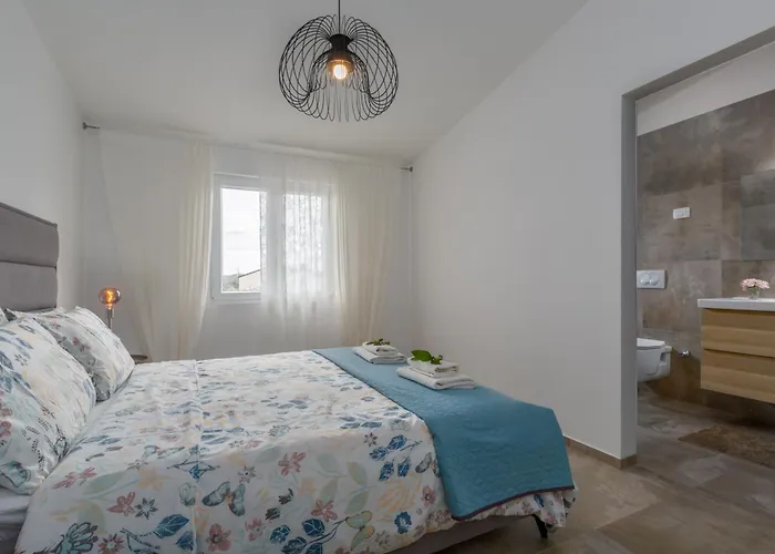 Zomzi 아파트 포레치