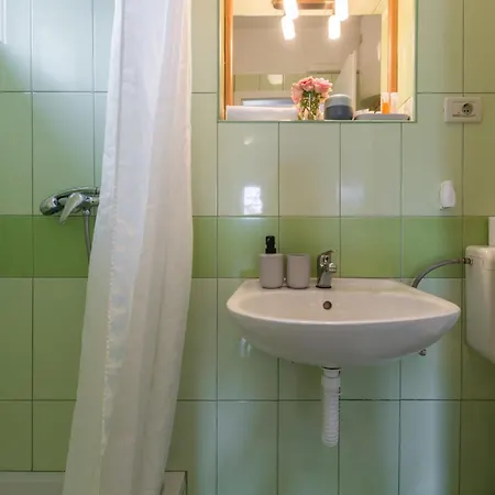 Zomzi Apartment