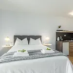 Zomzi Πόρετς